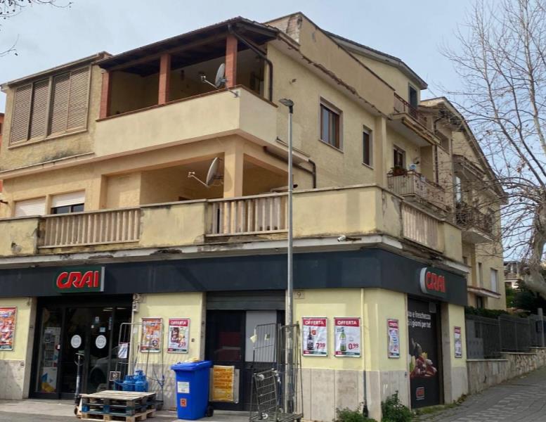 negozio in vendita a Santa Marinella