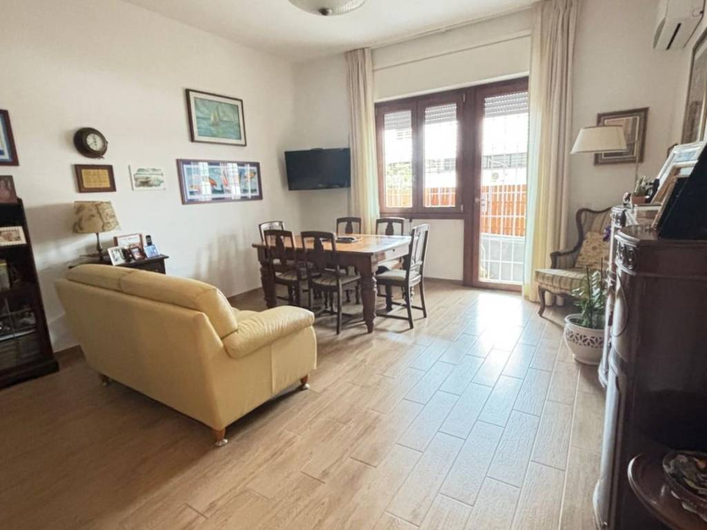 appartamento in vendita a Santa Marinella