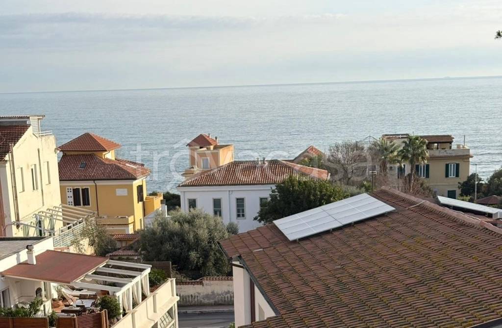appartamento in vendita a Santa Marinella