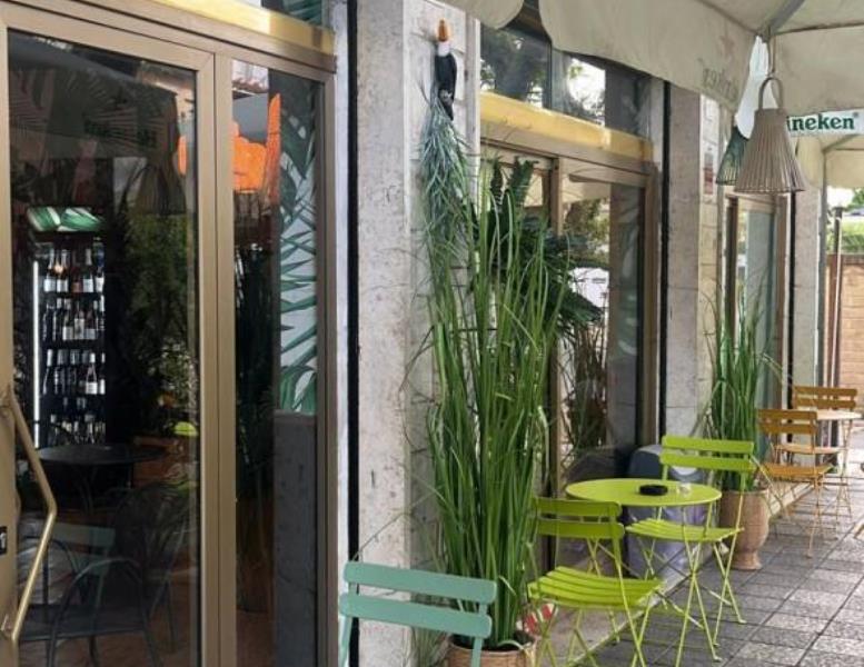 negozio in vendita a Santa Marinella in zona Santa Severa