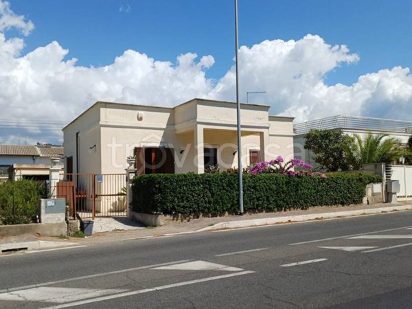 casa indipendente in vendita a Santa Marinella in zona Santa Severa