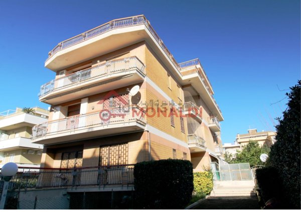 appartamento in vendita a Santa Marinella