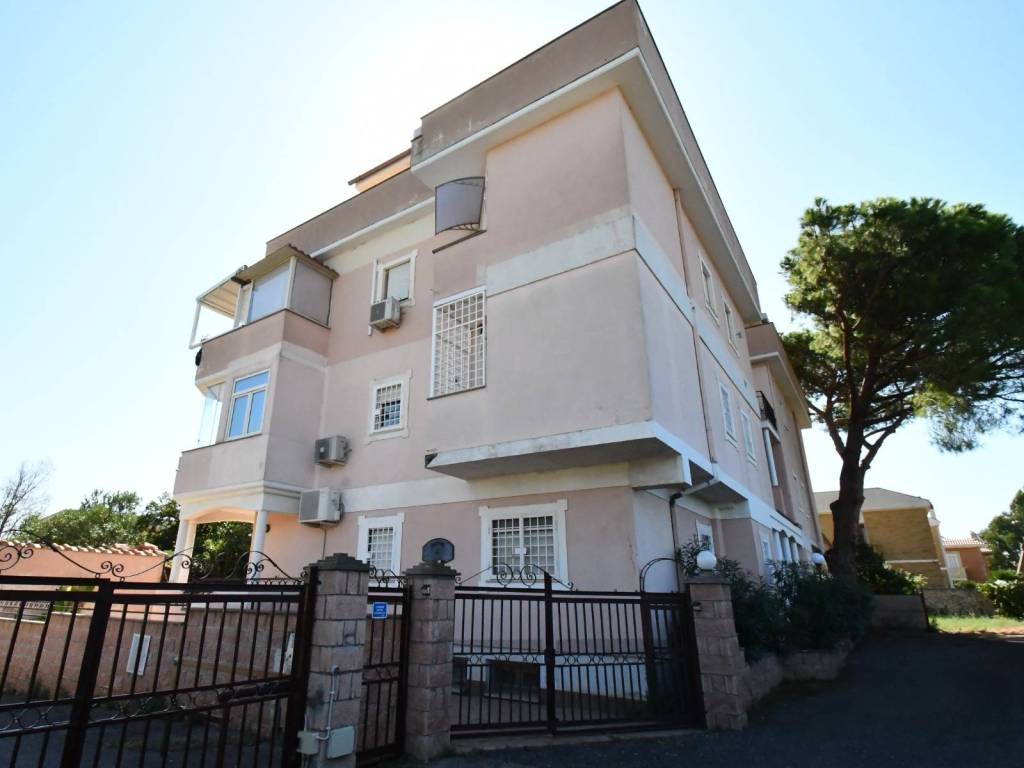 appartamento in vendita a Santa Marinella