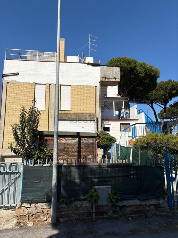 appartamento in vendita a Santa Marinella