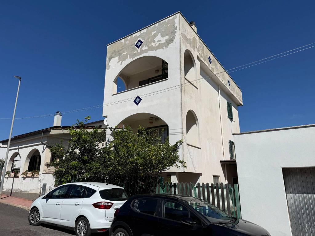 casa indipendente in vendita a Santa Marinella