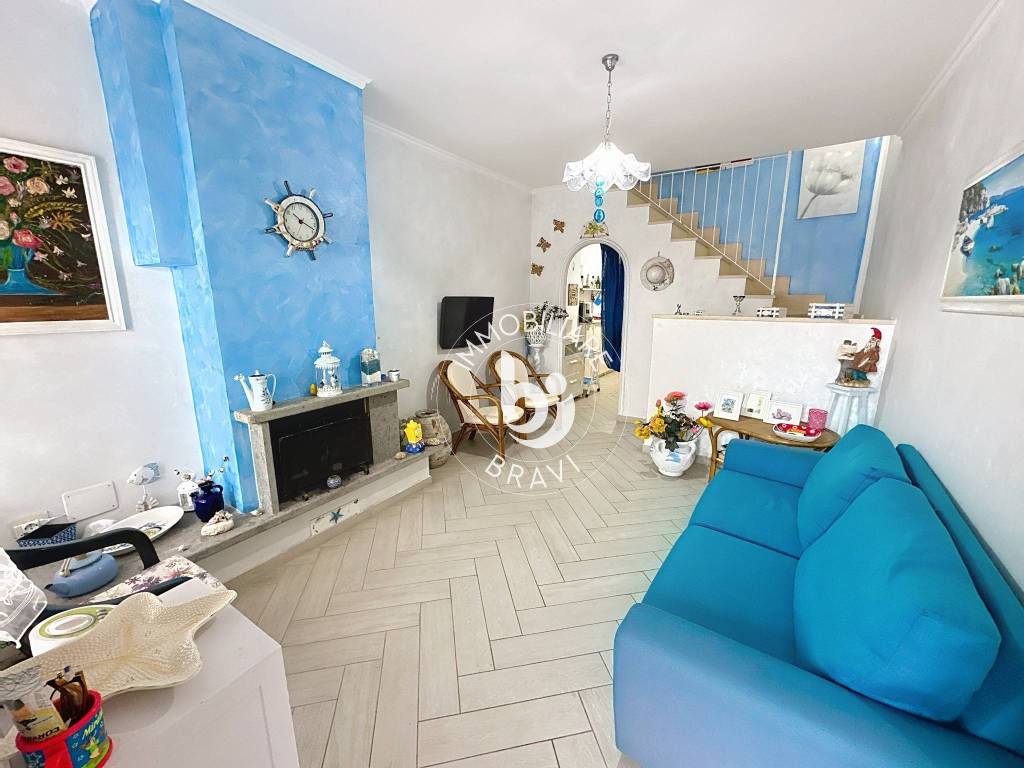 casa indipendente in vendita a Santa Marinella