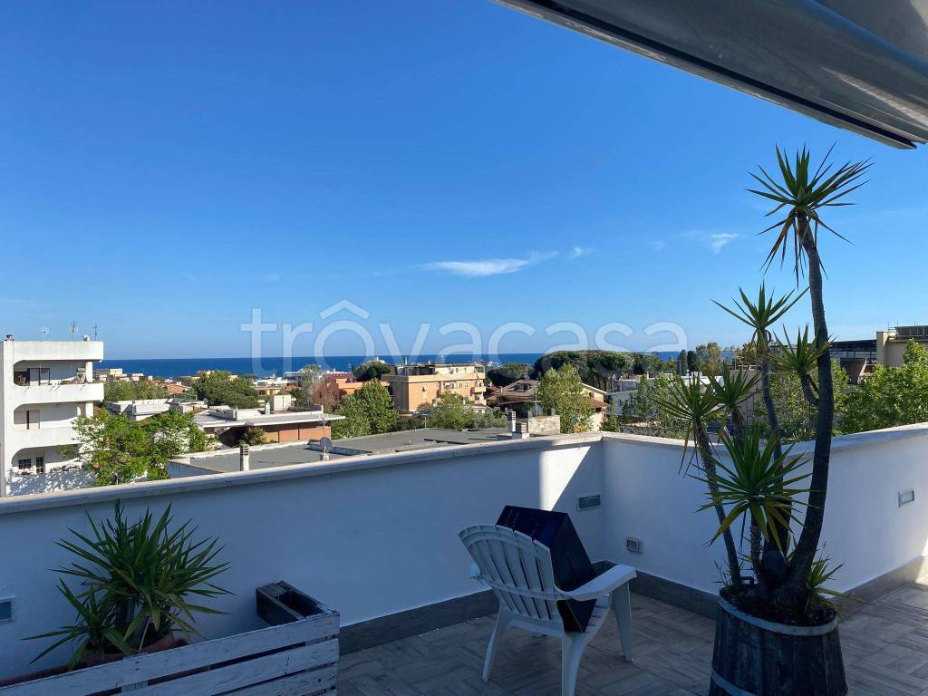 appartamento in vendita a Santa Marinella