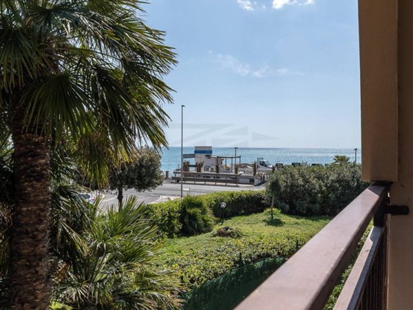 appartamento in vendita a Santa Marinella