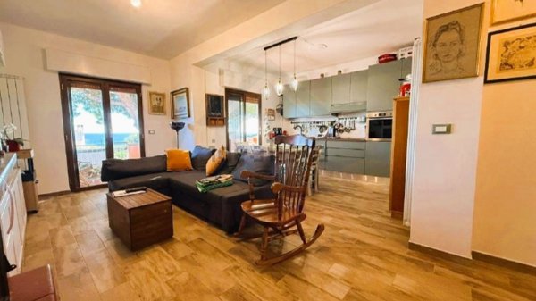 appartamento in vendita a Santa Marinella