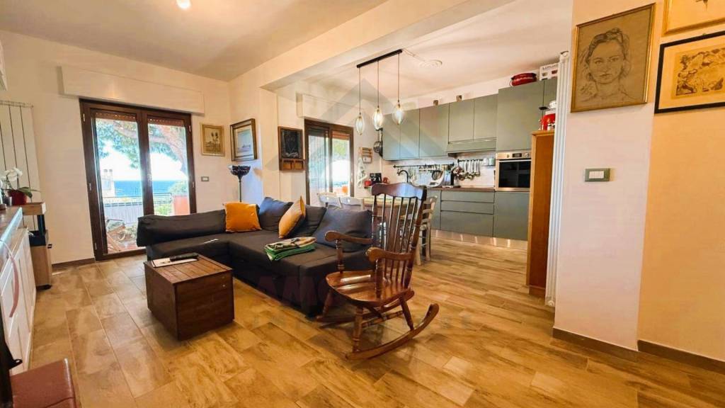 appartamento in vendita a Santa Marinella