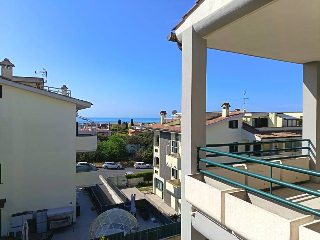 appartamento in vendita a Santa Marinella