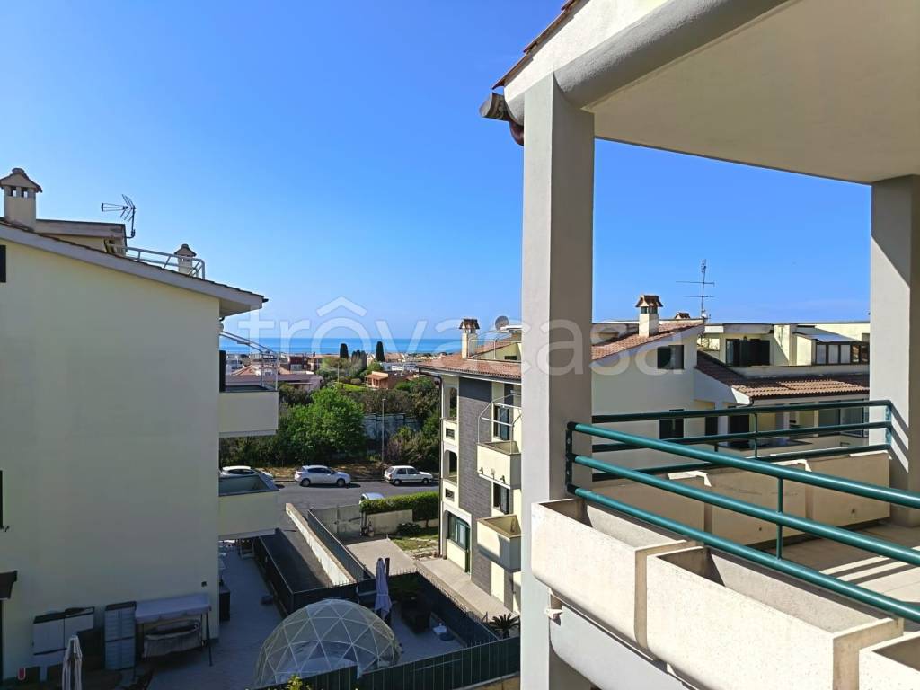 appartamento in vendita a Santa Marinella