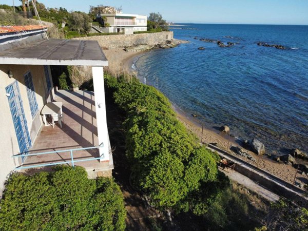 casa indipendente in vendita a Santa Marinella