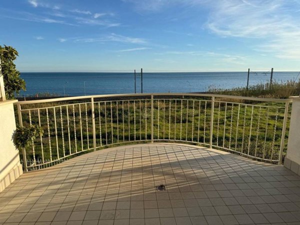 appartamento in vendita a Santa Marinella