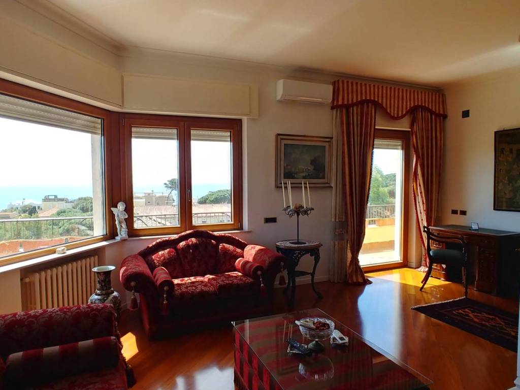 appartamento in vendita a Santa Marinella