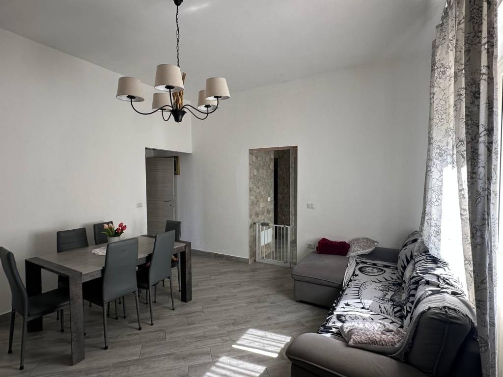 casa indipendente in vendita a Santa Marinella