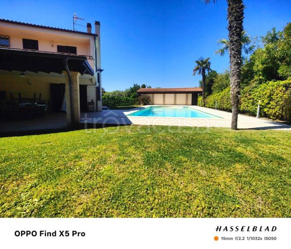 casa indipendente in vendita a Santa Marinella