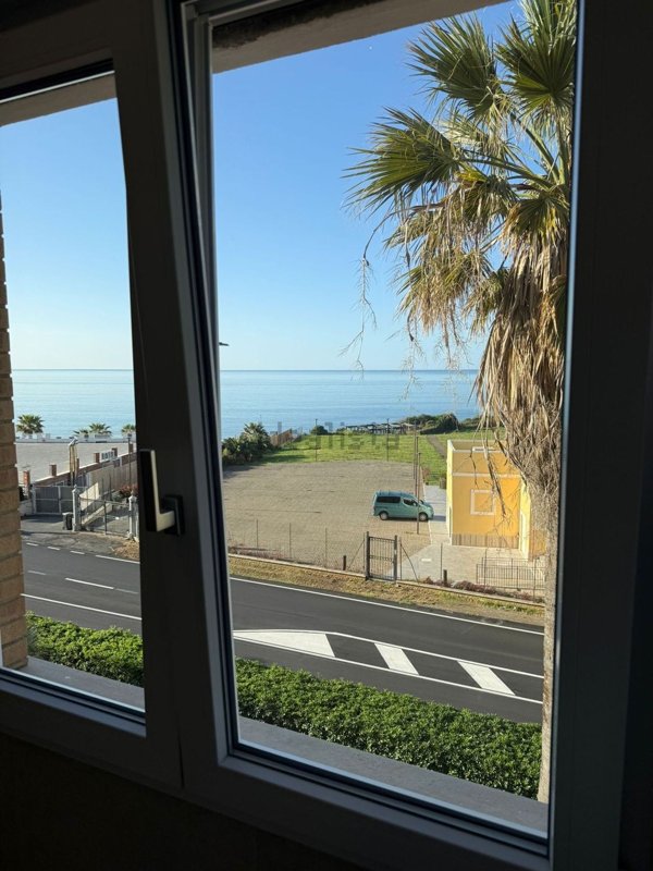 appartamento in vendita a Santa Marinella