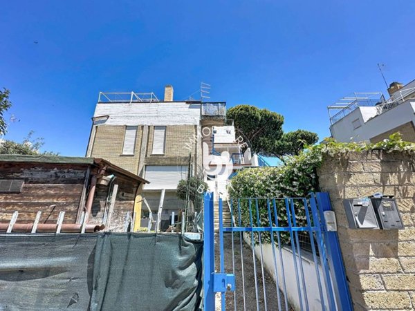 appartamento in vendita a Santa Marinella in zona Santa Severa