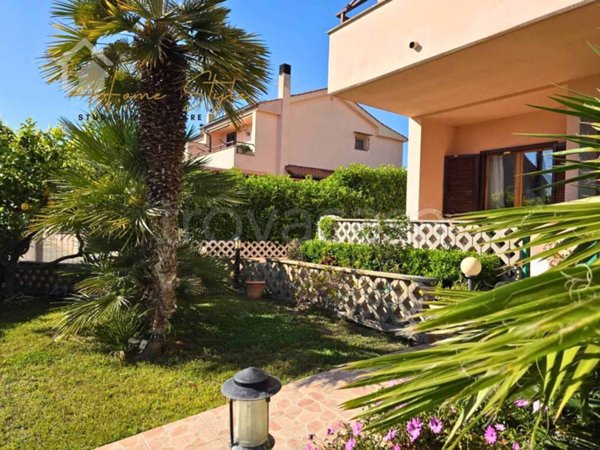 casa indipendente in vendita a Santa Marinella