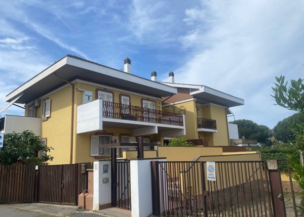 appartamento in vendita a Santa Marinella