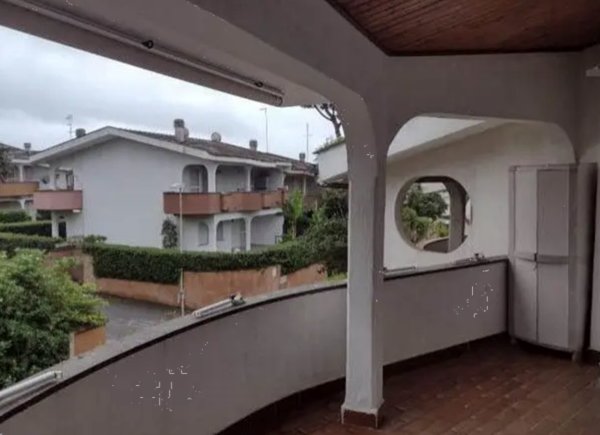 casa indipendente in vendita a Santa Marinella