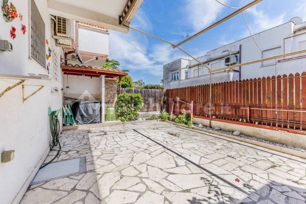appartamento in vendita a Santa Marinella