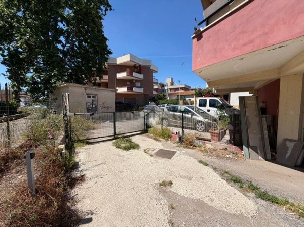 casa semindipendente in vendita a Santa Marinella