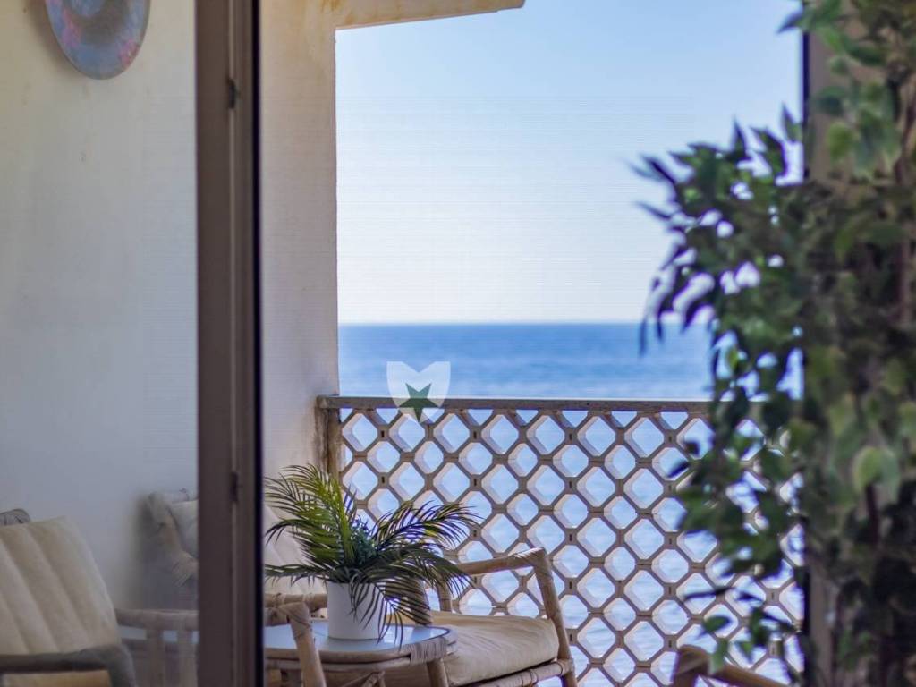 casa indipendente in vendita a Santa Marinella