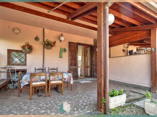 casa indipendente in vendita a Santa Marinella