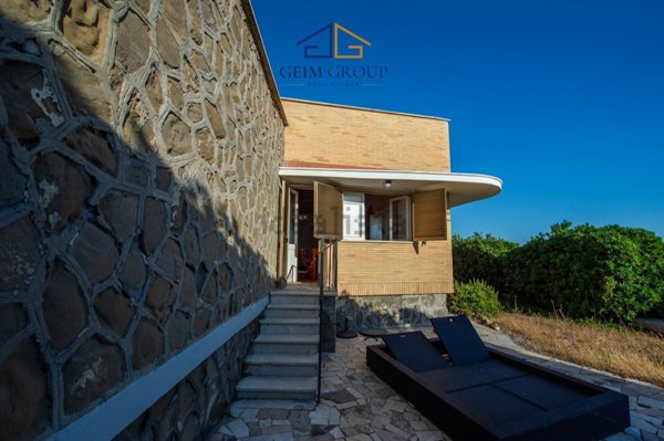 casa indipendente in vendita a Santa Marinella in zona Santa Severa