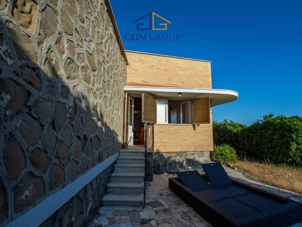casa indipendente in vendita a Santa Marinella in zona Santa Severa