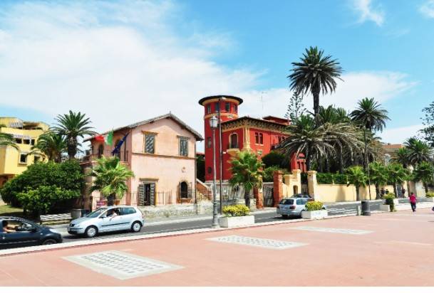 negozio in vendita a Santa Marinella