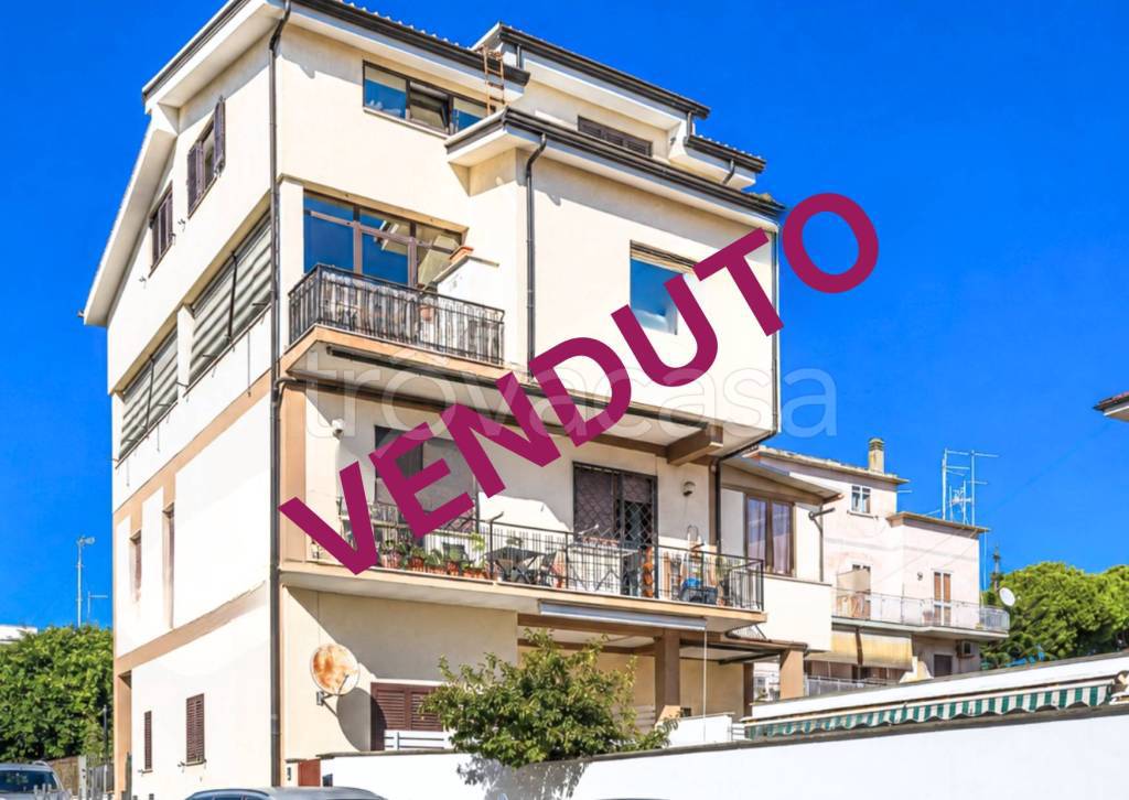appartamento in vendita a Santa Marinella