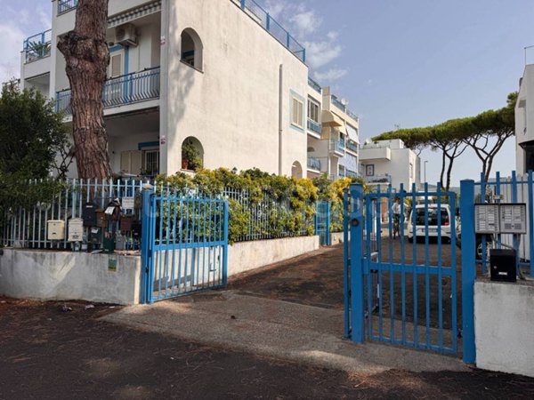 appartamento in vendita a Santa Marinella in zona Santa Severa