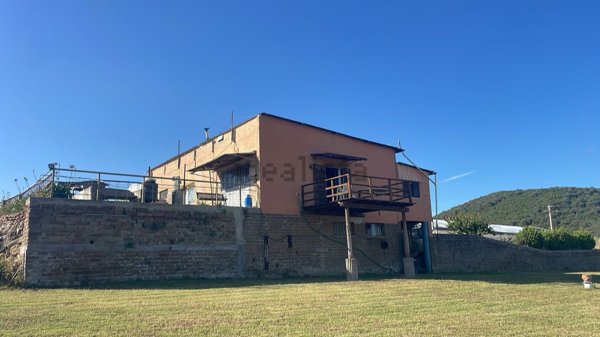 casa semindipendente in vendita a Santa Marinella