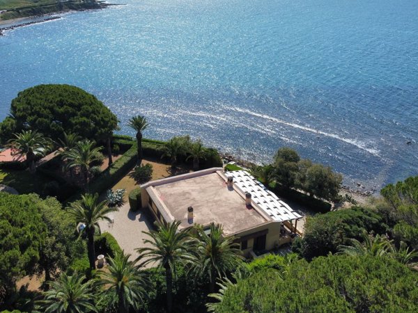 casa indipendente in vendita a Santa Marinella