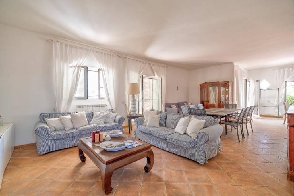 casa indipendente in vendita a Santa Marinella in zona Santa Severa