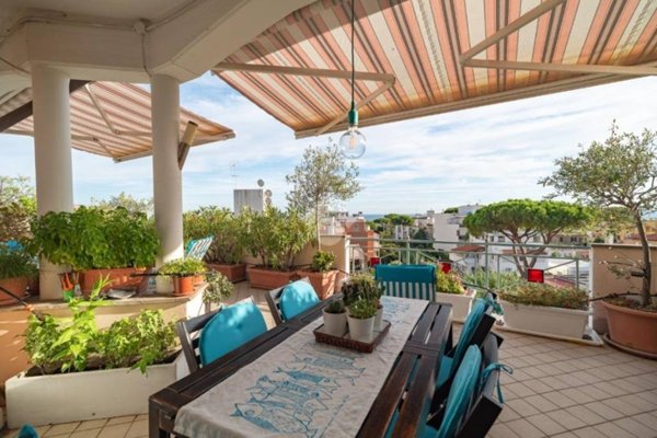 appartamento in vendita a Santa Marinella