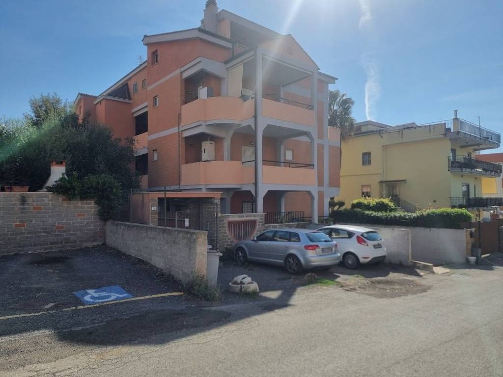 appartamento in vendita a Santa Marinella