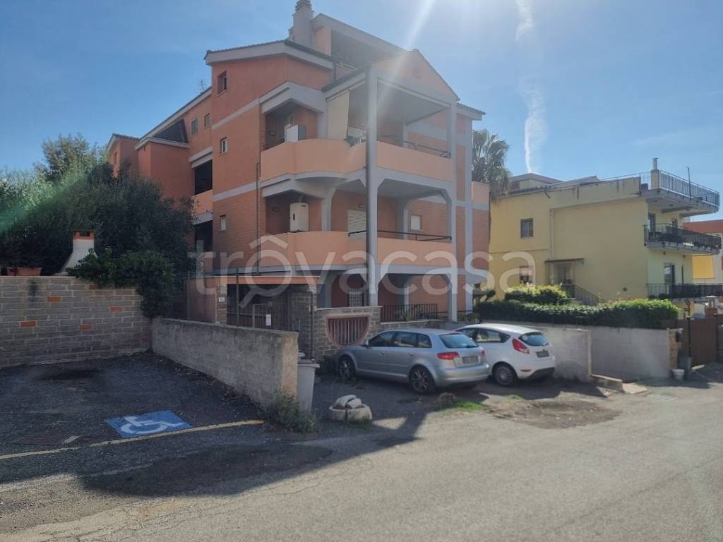 monolocale in vendita a Santa Marinella