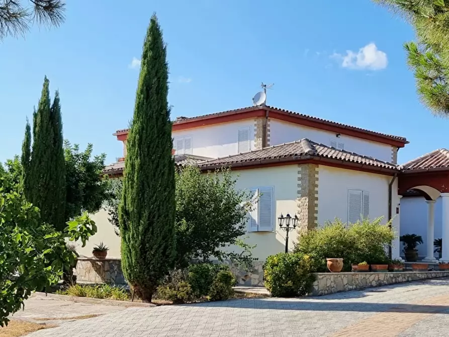 casa indipendente in vendita a Santa Marinella