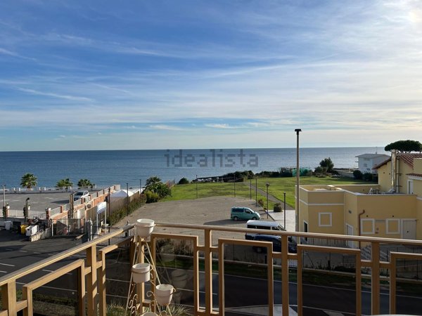appartamento in vendita a Santa Marinella
