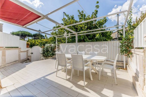 casa indipendente in vendita a Santa Marinella in zona Santa Severa