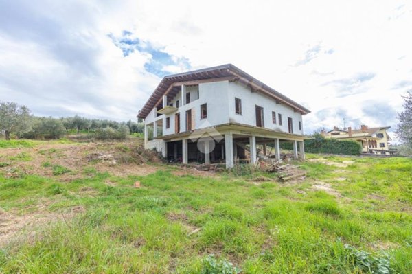 casa indipendente in vendita a Sant'Angelo Romano