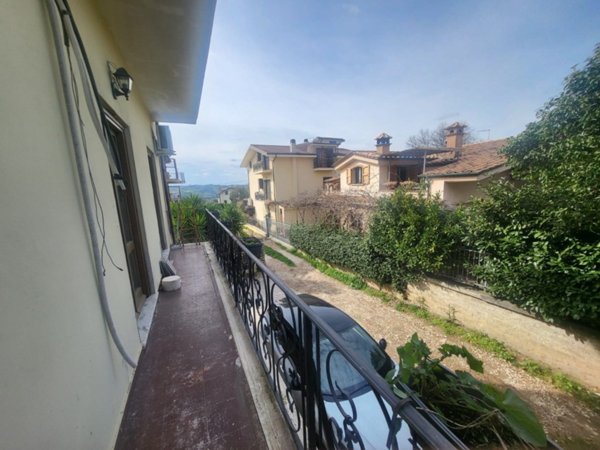 appartamento in vendita a Sant'Angelo Romano