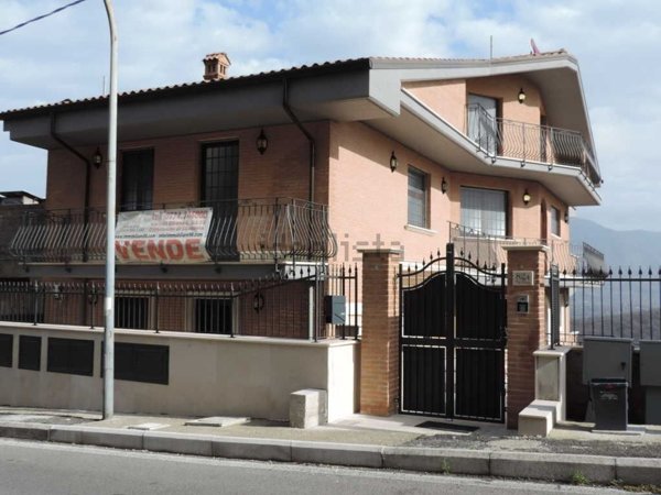 appartamento in vendita a Sant'Angelo Romano