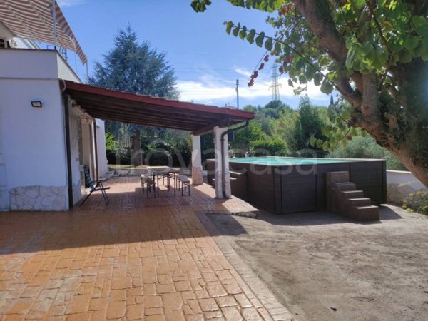 casa indipendente in vendita a Sant'Angelo Romano
