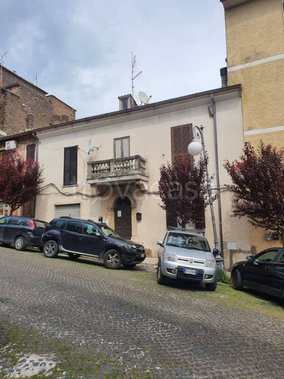 appartamento in vendita a Sant'Angelo Romano