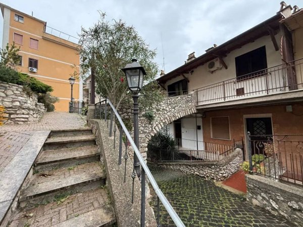 appartamento in vendita a Sant'Angelo Romano